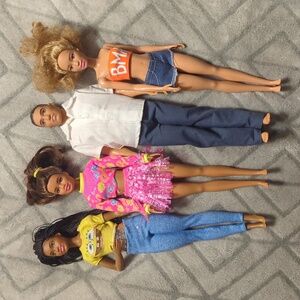 Summer Beach Bundles or movie tie-ins Ken & Barbies 2000, 2015, 2017